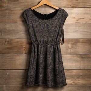 A Byer Medium Dress Capped Sleeve Metallic Look Polyester Mini Dress